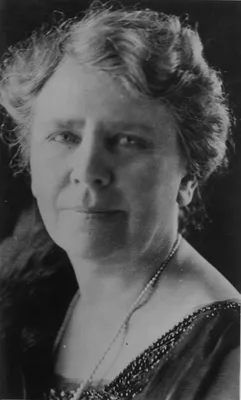 DENSMORE, Frances Theresa (1867 – 1957)