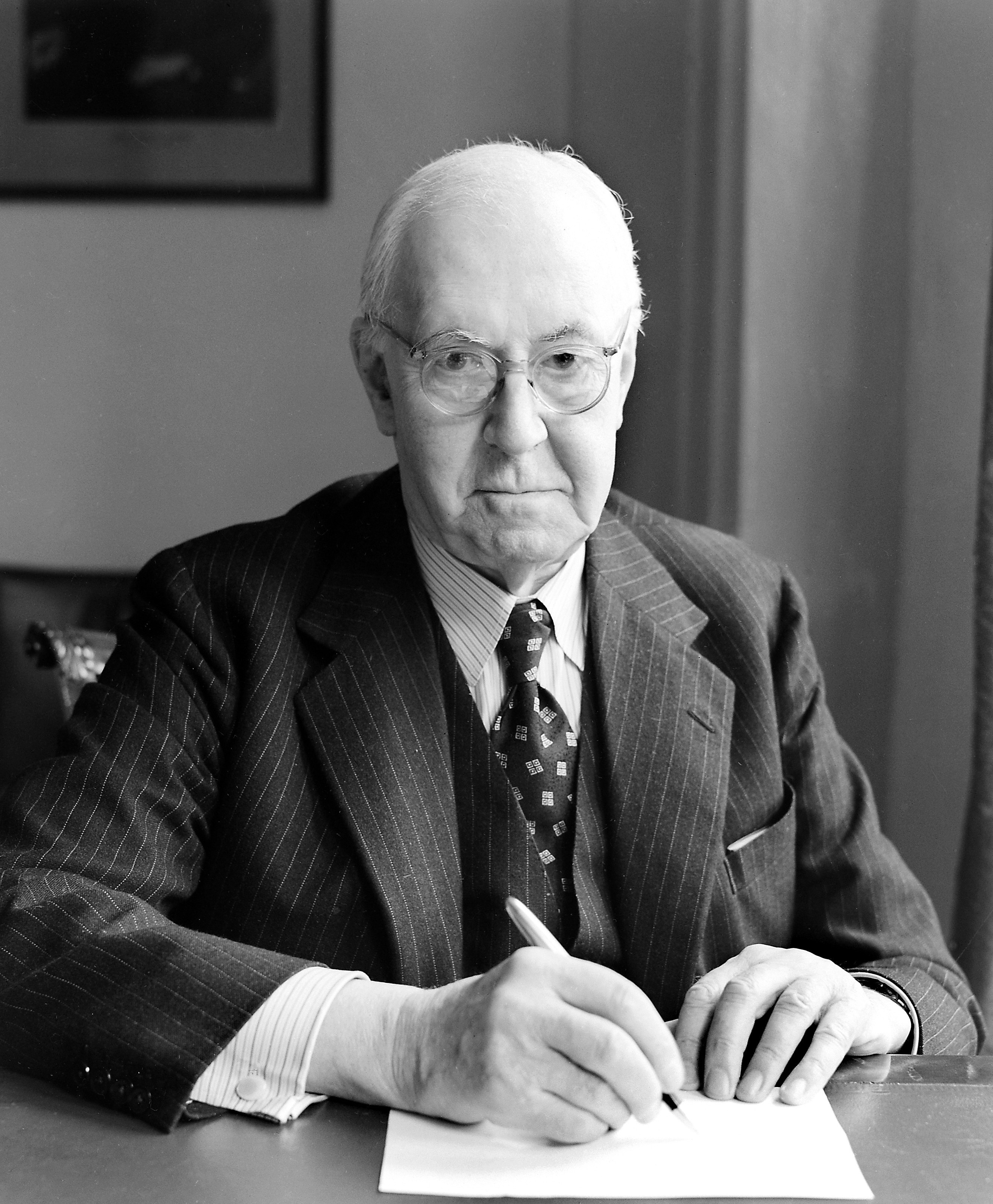 DALE, Sir Henry Hallett (1875 – 1968)