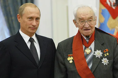 KOTELNIKOV, Vladimir Aleksandrovich (1908 – 2005)