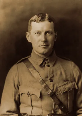 MCCRAE, John (1872 – 1918)