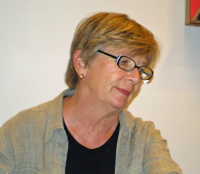EHRENREICH, Barbara (1941 – )