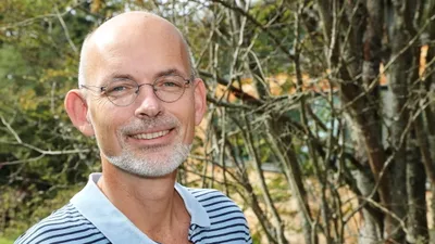 SVENNING, Jens-Christian (1970 – )