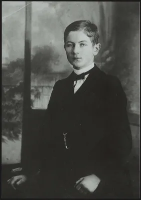 KUHN, Werner (1899 – 1963)