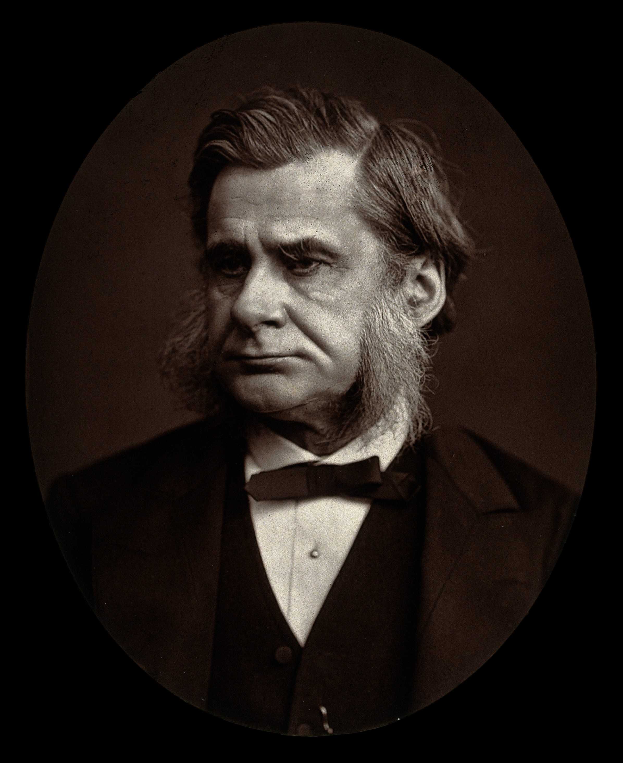 HUXLEY, Thomas Henry (1825 – 1895)