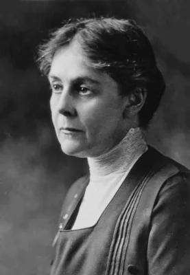 HAMILTON, Alice (1869 – 1970)
