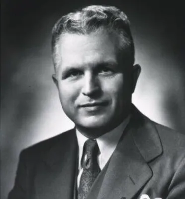 HOFF, Ebbe Curtis (1906 – 1985)