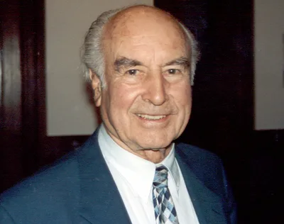 HOFMANN, Albert (1906 – 2008)