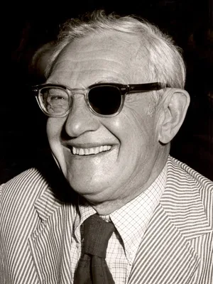 AXELROD, Julius (1912 – 2004)