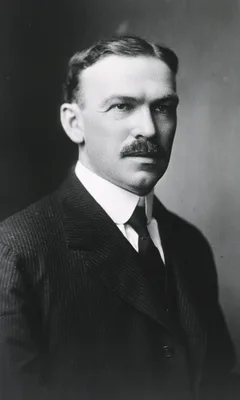 TYZZER, Ernest Edward (1875 – 1965)