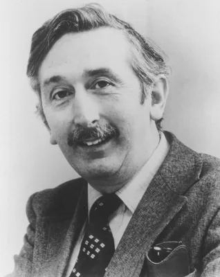 HOUNSFIELD, Sir Godfrey Newbold (1919 – 2004)