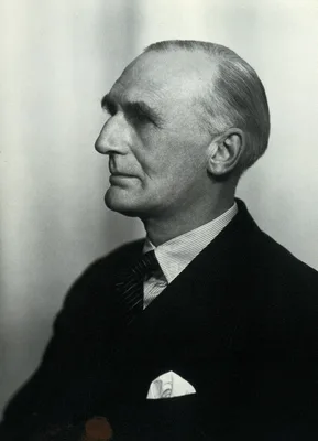 MCNEE, Sir John William (1887 – 1984)