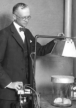 STEENBOCK, Harry (1886 – 1967)