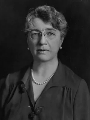 PEARCE, Louise (1886 – 1959)