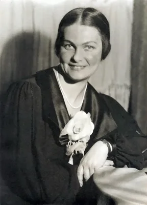 KAPELLER-ADLER, Regina (1900 – 1991)