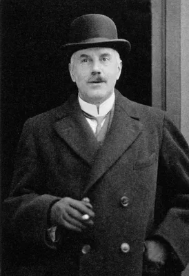 COMRIE, John Dixon (1875 – 1939)