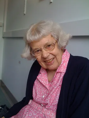 LYON, Mary Frances (1925 – 2014)